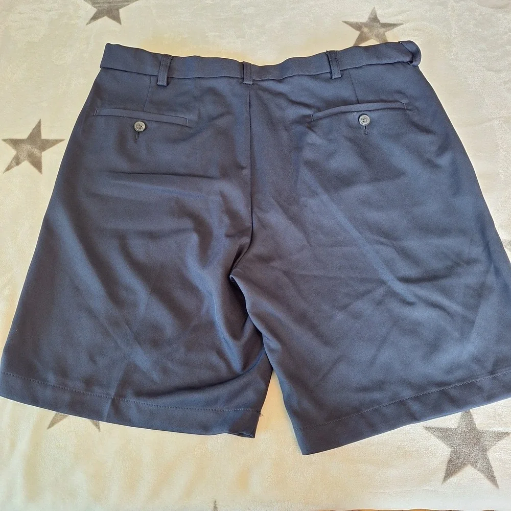 Haggar Mens Cool 18 Pro Golf Shorts Navy Active Size 36 Pleated Front